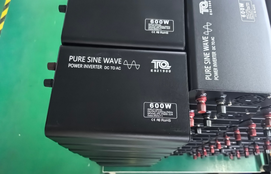 Pure Sine wave inverter.jpg Pure Sine wave inverter.jpg